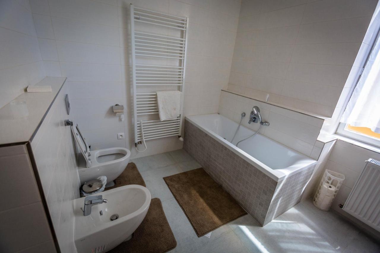 Apartman Lesni Pramen Mariánské Lázně Exterior foto